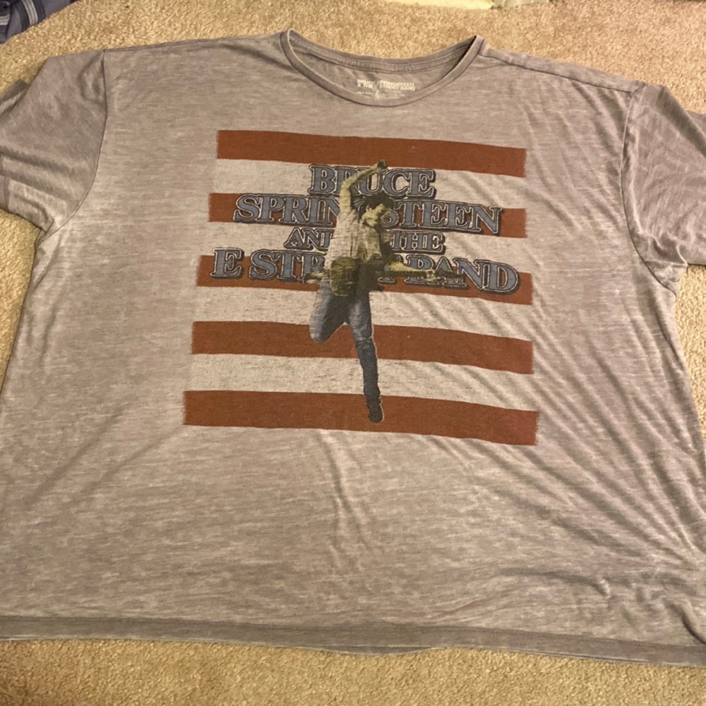 🌸 AE Bruce Springsteen graphic t shirt! Womens size XXL!